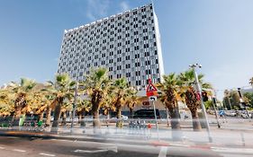 Grand Beach Hotel Tel Aviv